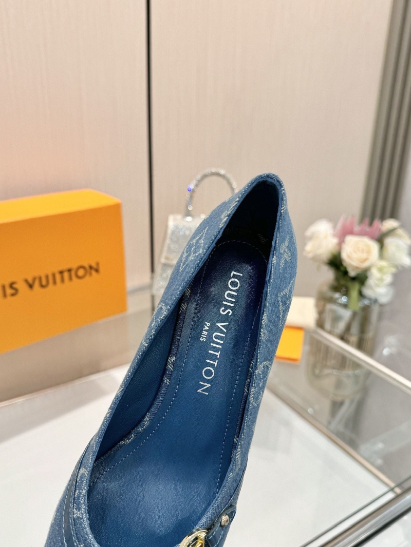 l0vis Vvtt0n heeled shoes